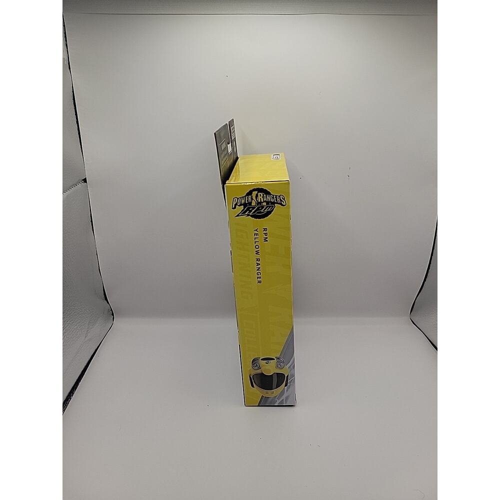 Power Rangers Lightning Collection RPM Yellow Ranger 6" Figure Hasbro *Flaw Box - Picture 2 of 5